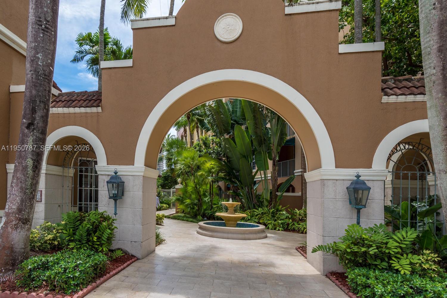 19801 E Country Club Dr #4501, Aventura FL 33180