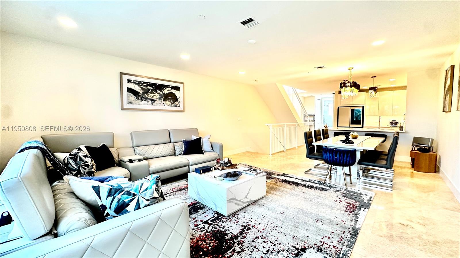 814 NE 19th Ave, Fort Lauderdale FL 33304