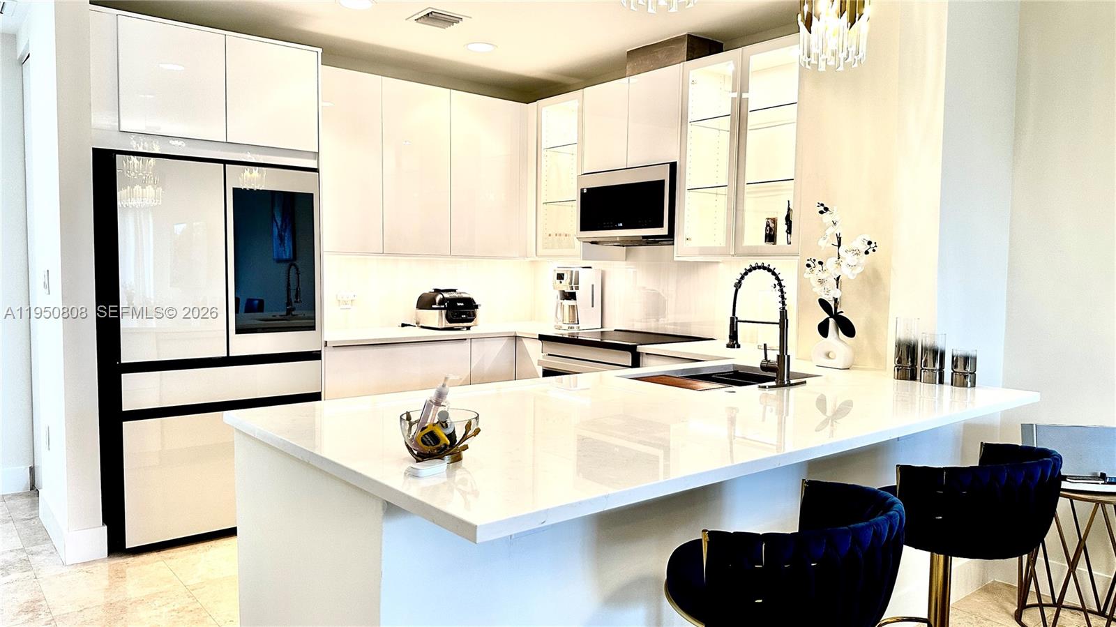 814 NE 19th Ave, Fort Lauderdale FL 33304