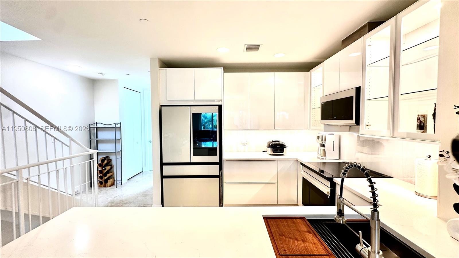 814 NE 19th Ave, Fort Lauderdale FL 33304