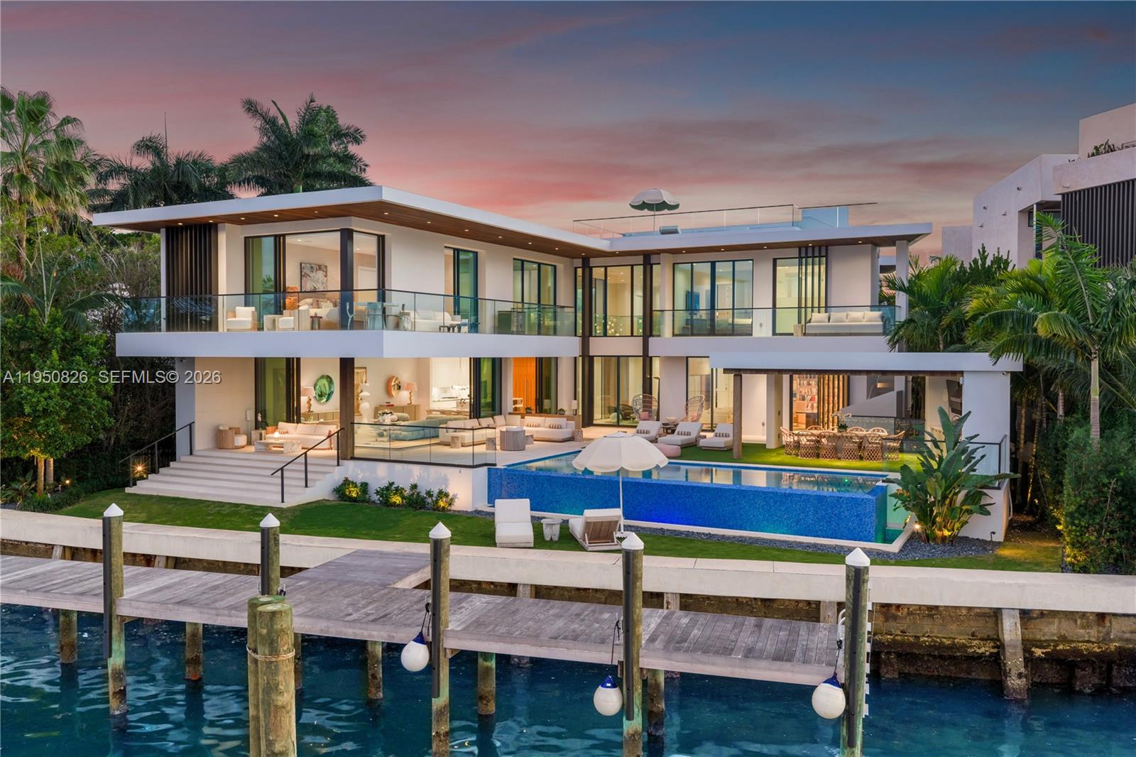 1417 N Venetian Way, Miami FL 33139