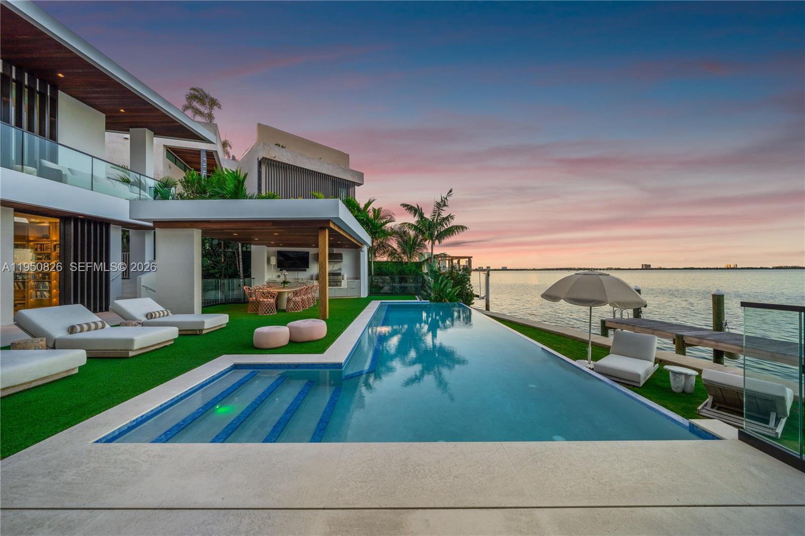 1417 N Venetian Way, Miami FL 33139