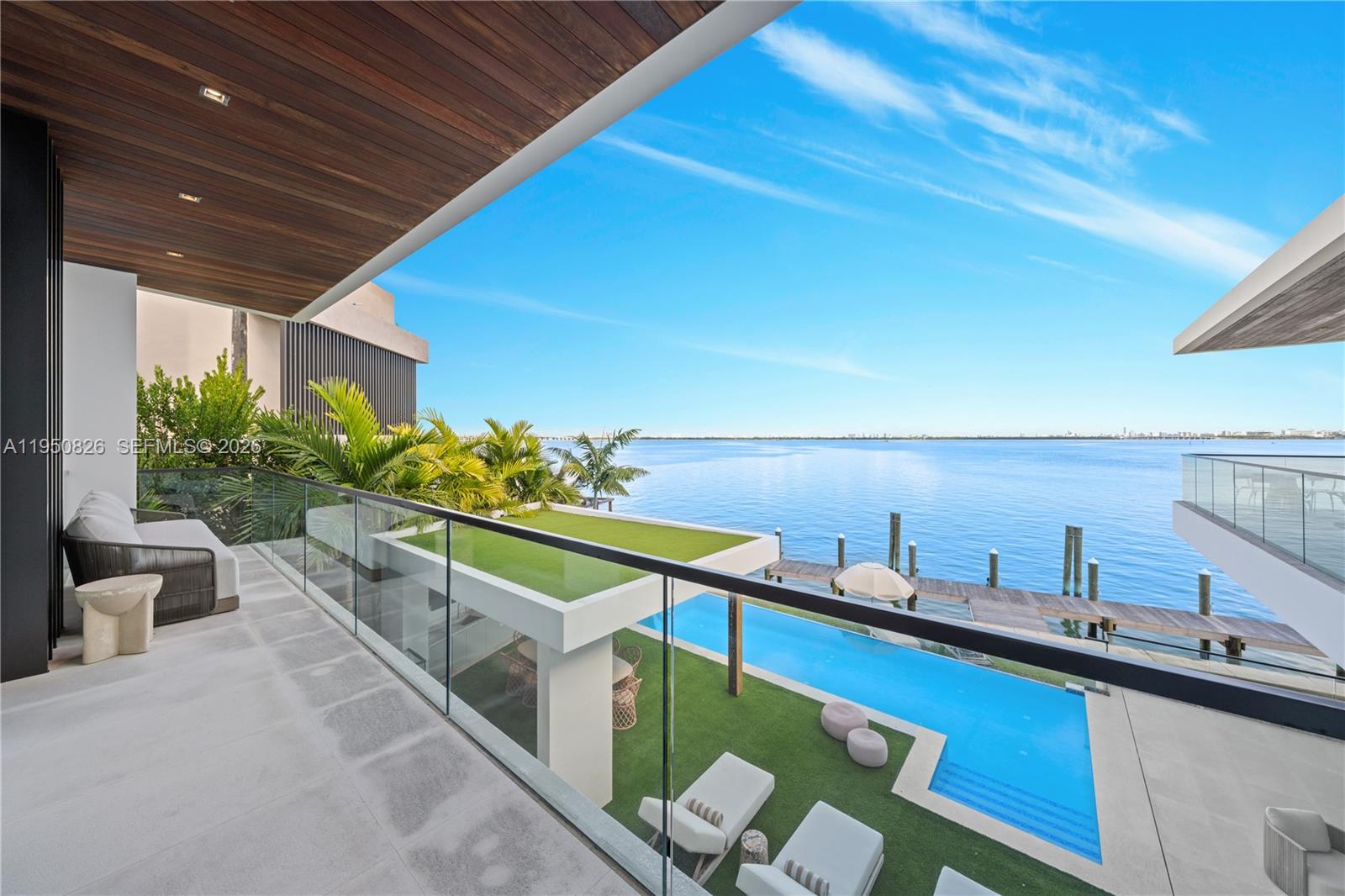 1417 N Venetian Way, Miami FL 33139
