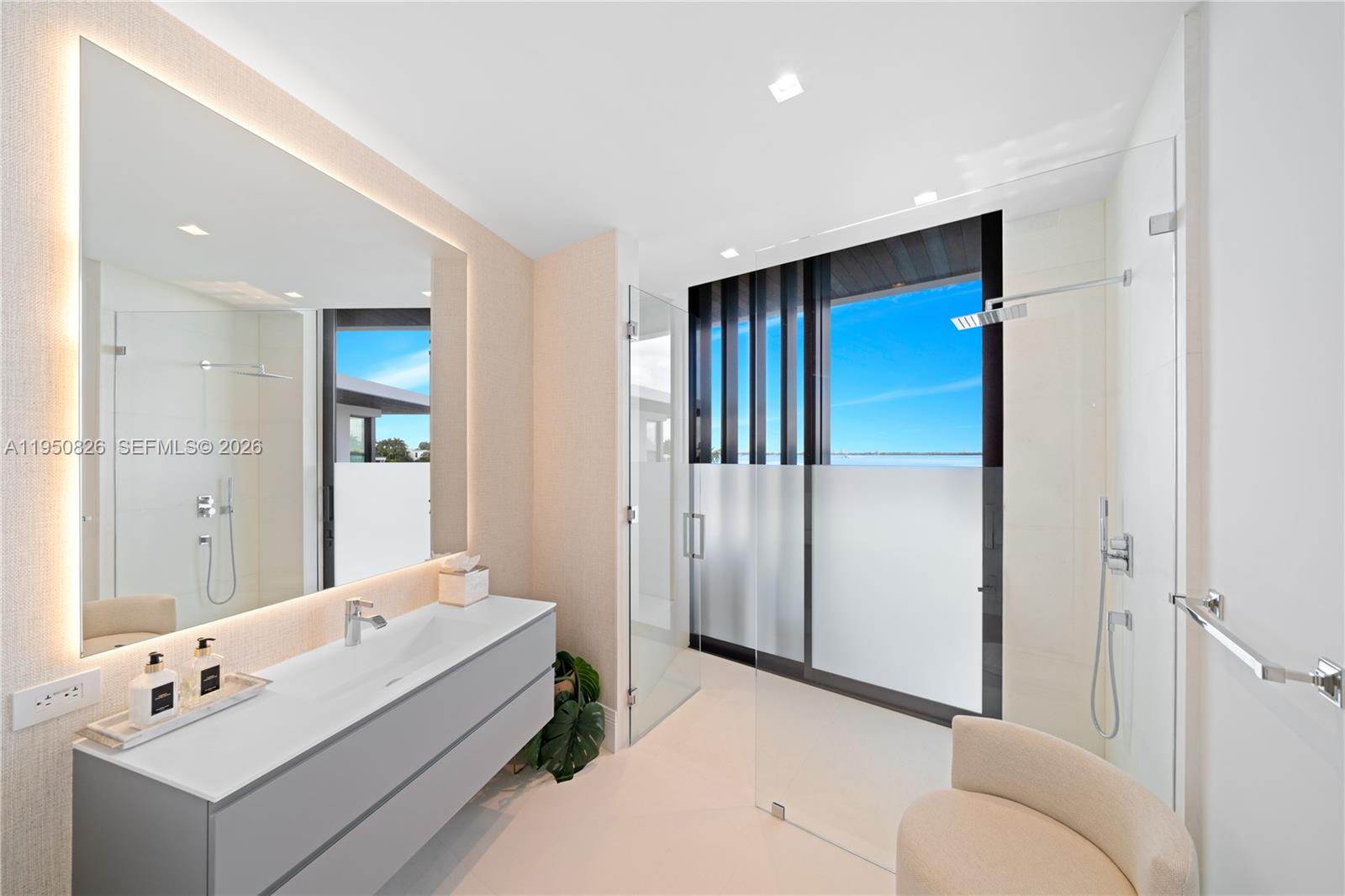 1417 N Venetian Way, Miami FL 33139