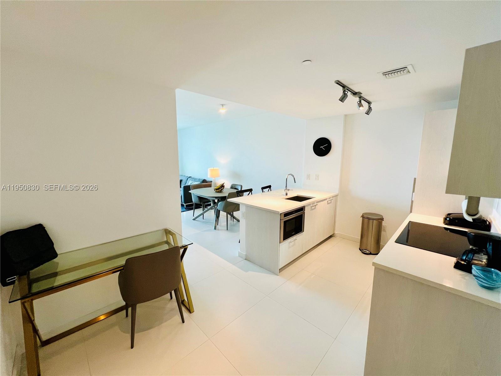 501 NE 31st St #2204, Miami FL 33137