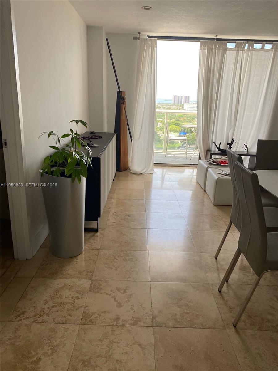 13499 Biscayne Blvd #PH1704, North Miami FL 33181
