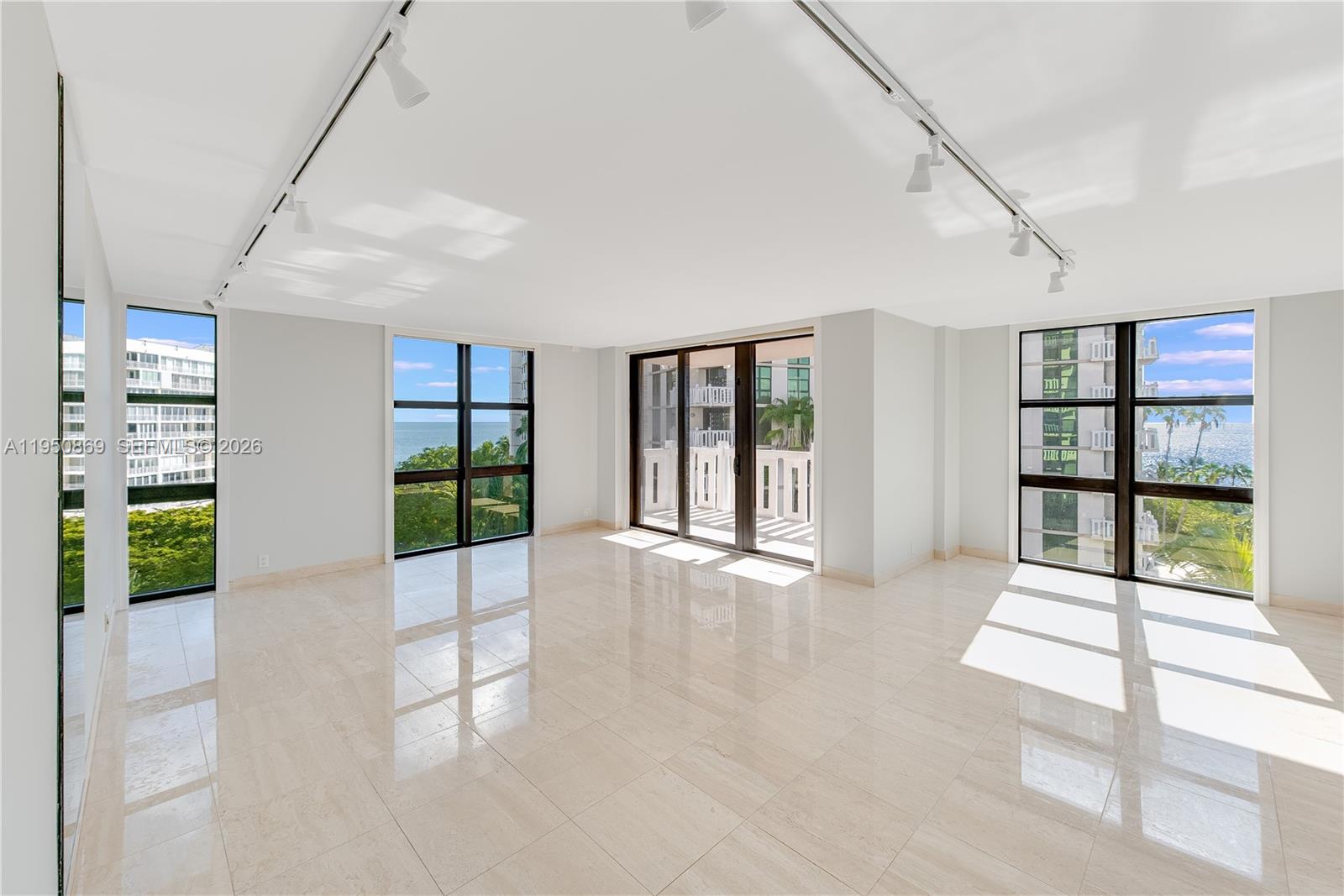 1121 Crandon Blvd #F601, Key Biscayne FL 33149