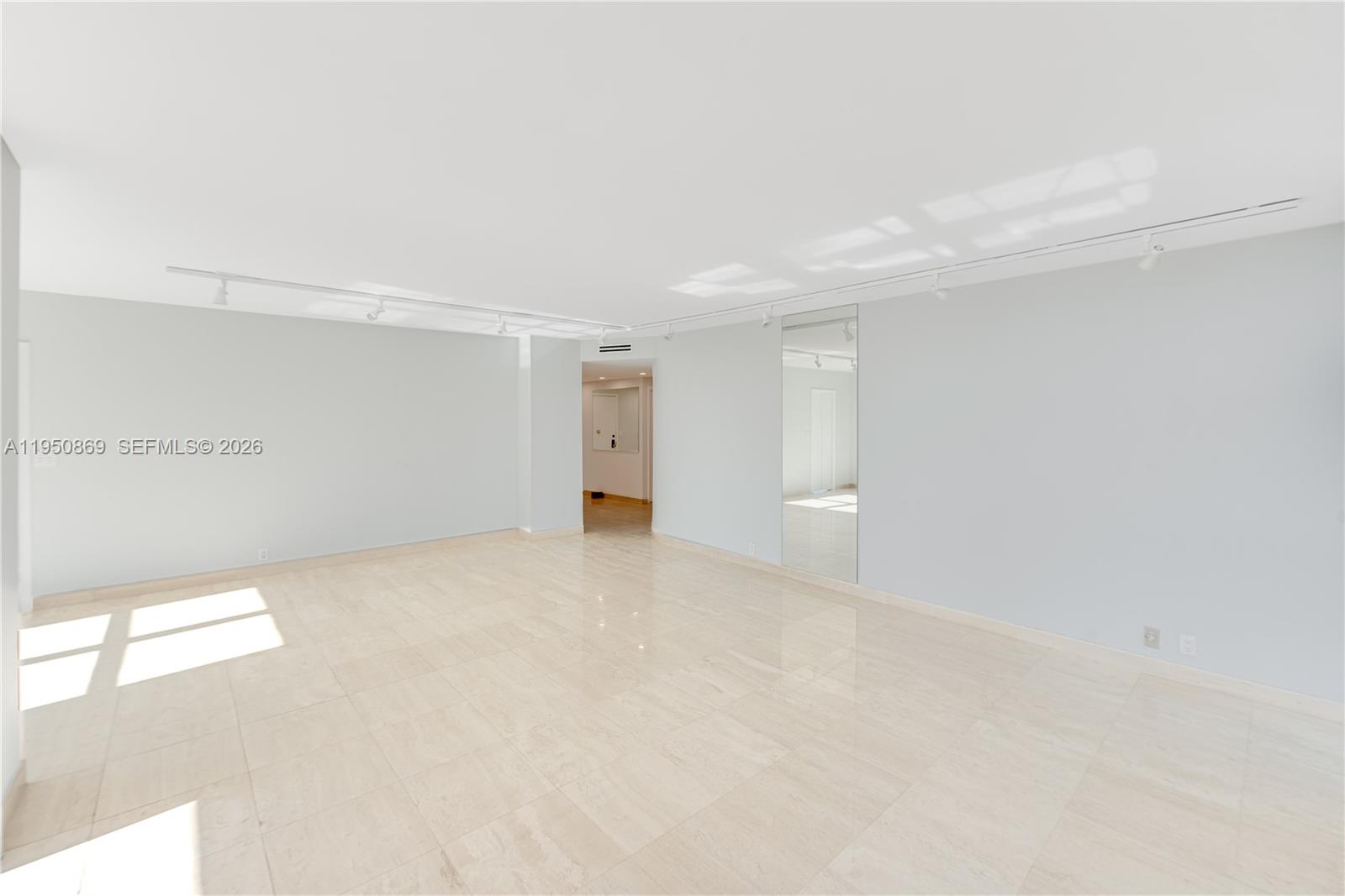 1121 Crandon Blvd #F601, Key Biscayne FL 33149