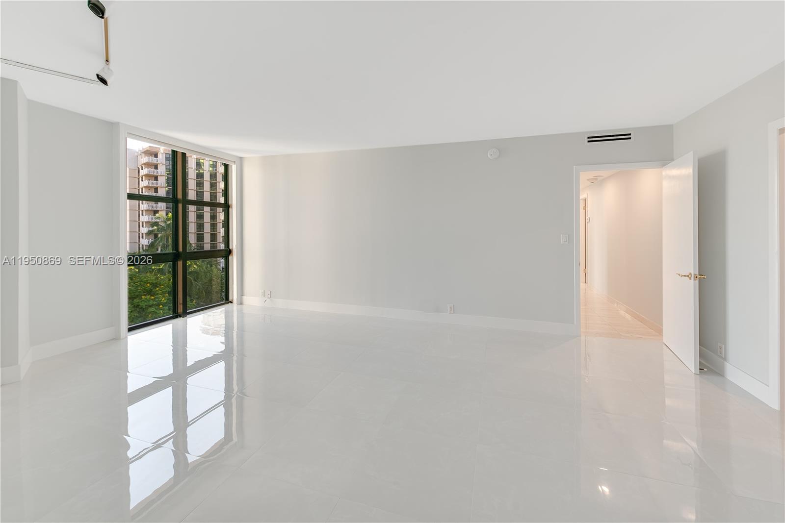 1121 Crandon Blvd #F601, Key Biscayne FL 33149