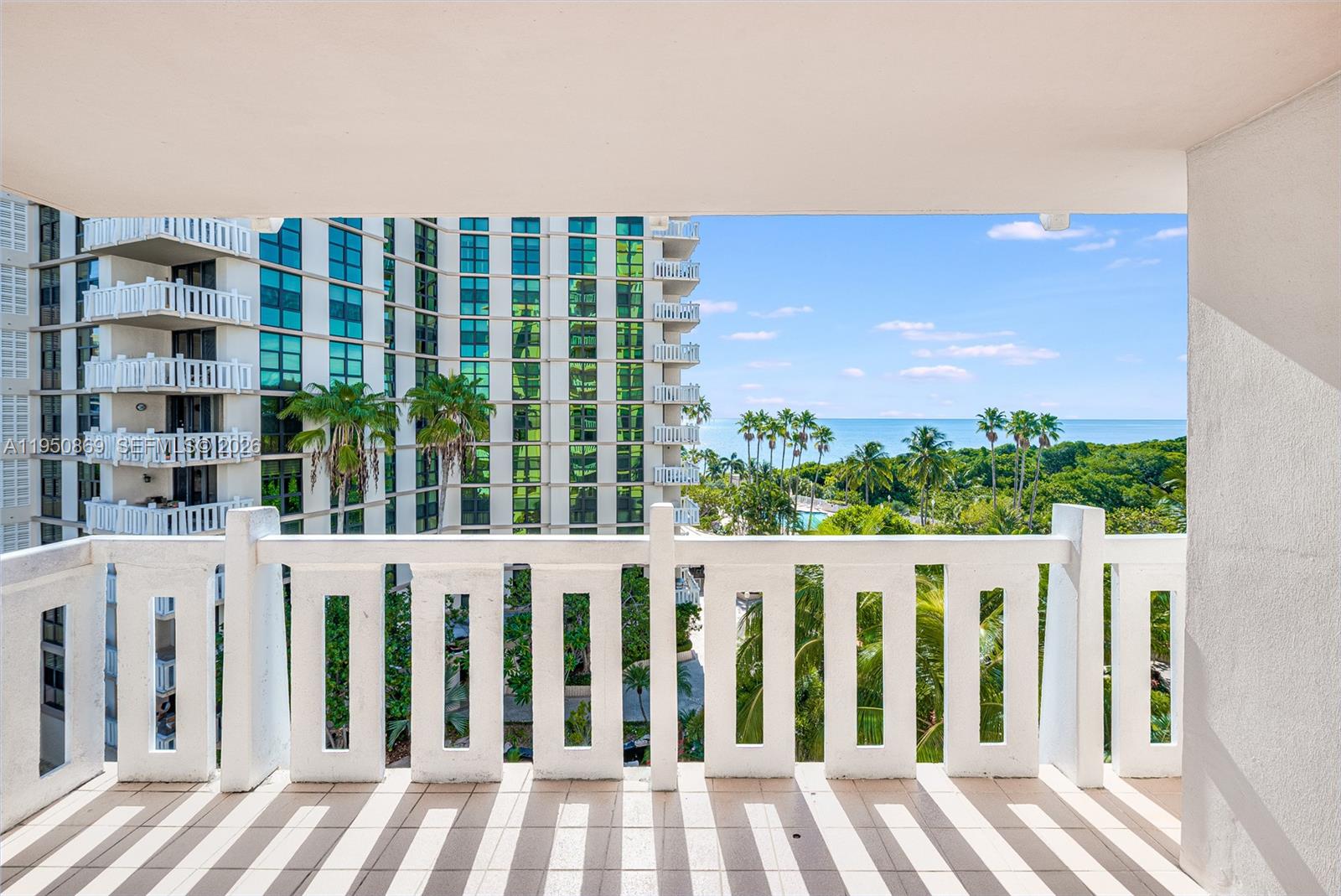 1121 Crandon Blvd #F601, Key Biscayne FL 33149