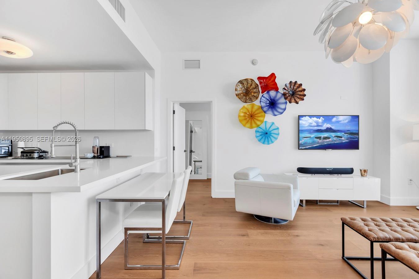 6799 Collins Ave #412, Miami Beach FL 33141
