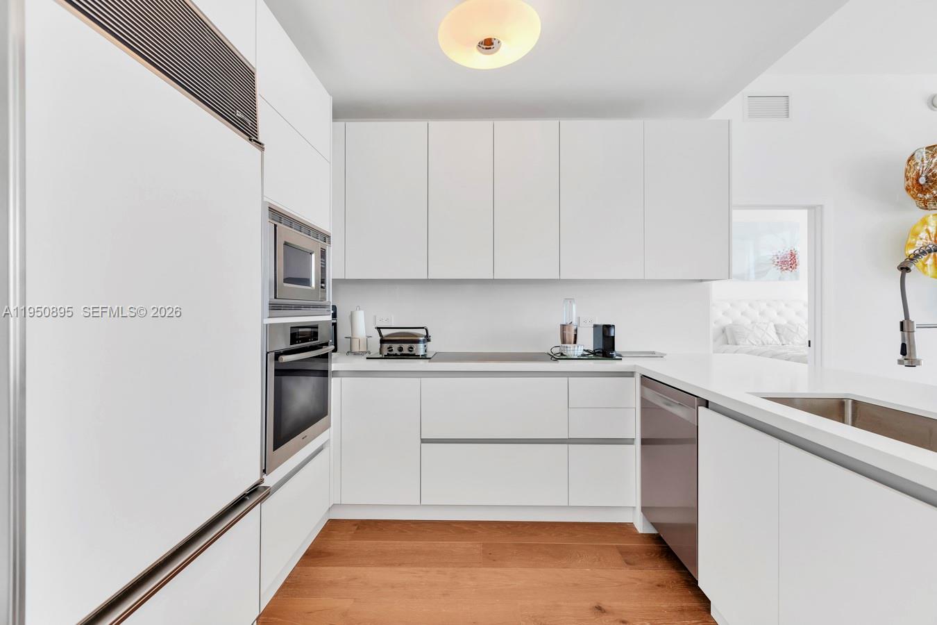 6799 Collins Ave #412, Miami Beach FL 33141