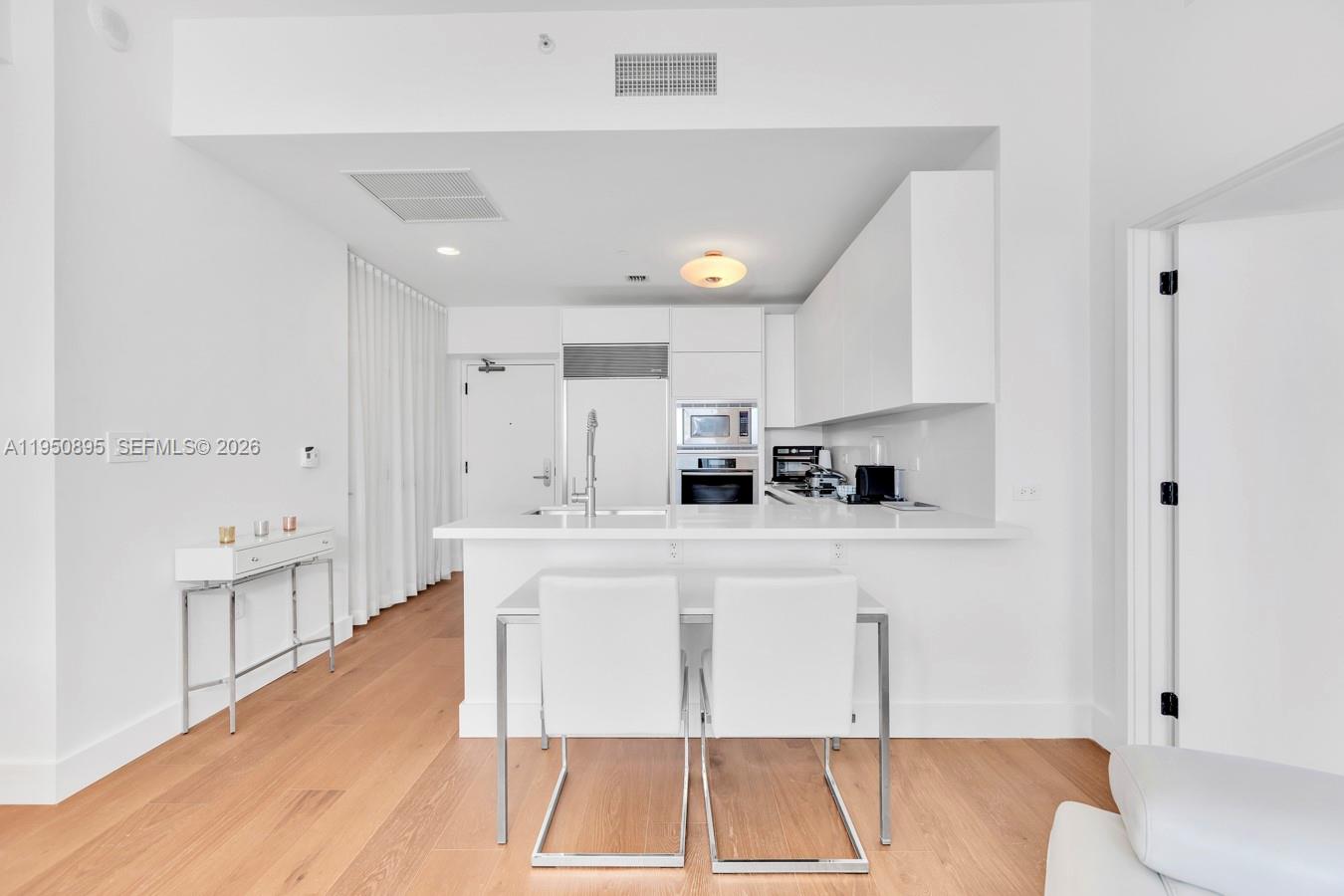 6799 Collins Ave #412, Miami Beach FL 33141