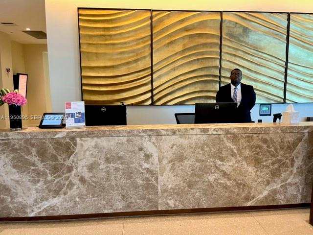 6799 Collins Ave #412, Miami Beach FL 33141