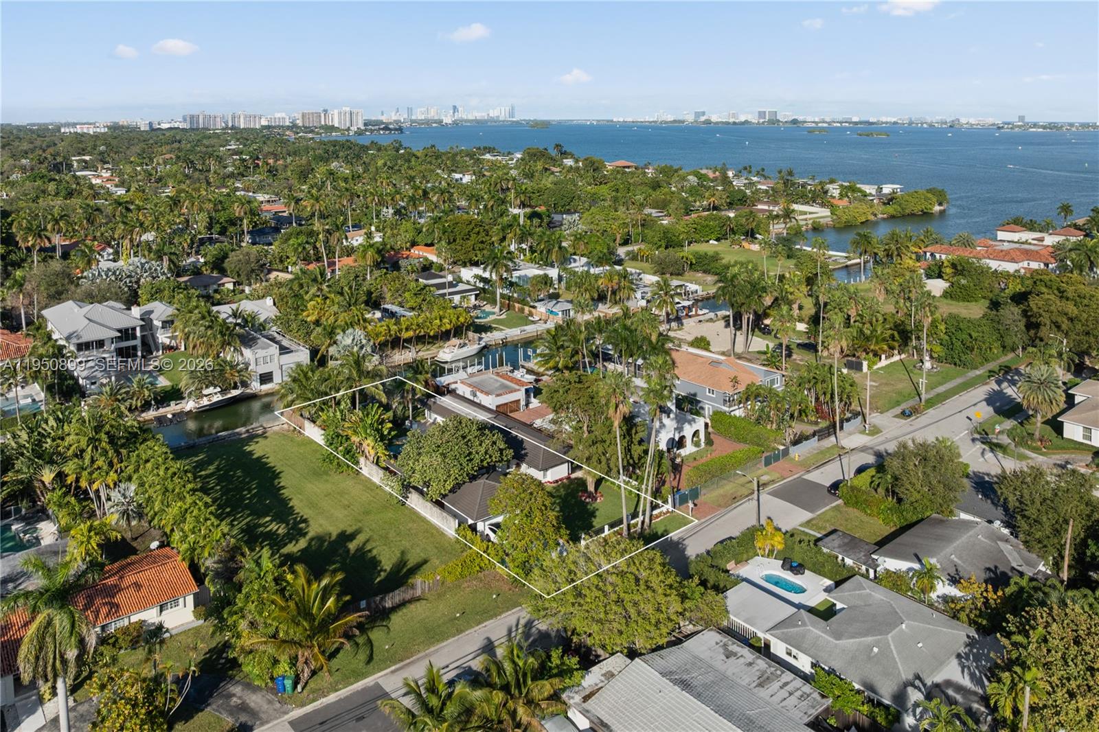 1071 NE 83rd St, Miami FL 33138