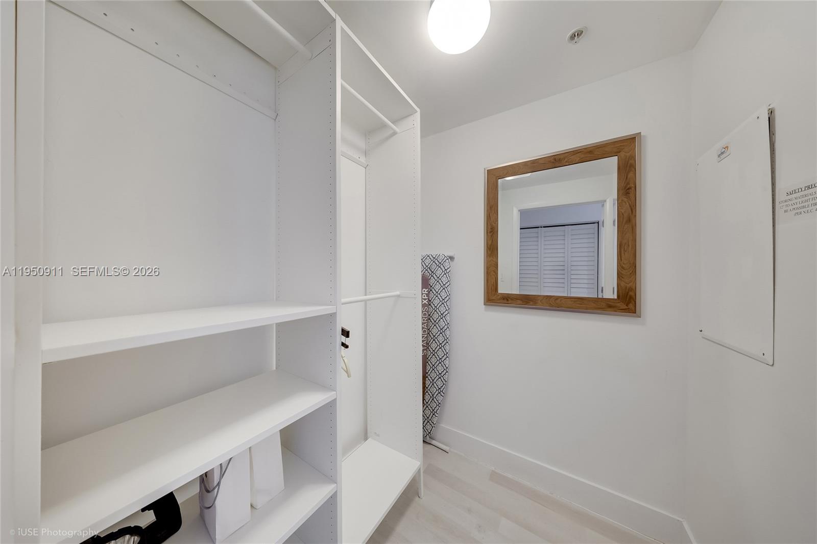90 SW 3rd St #3109, Miami FL 33130