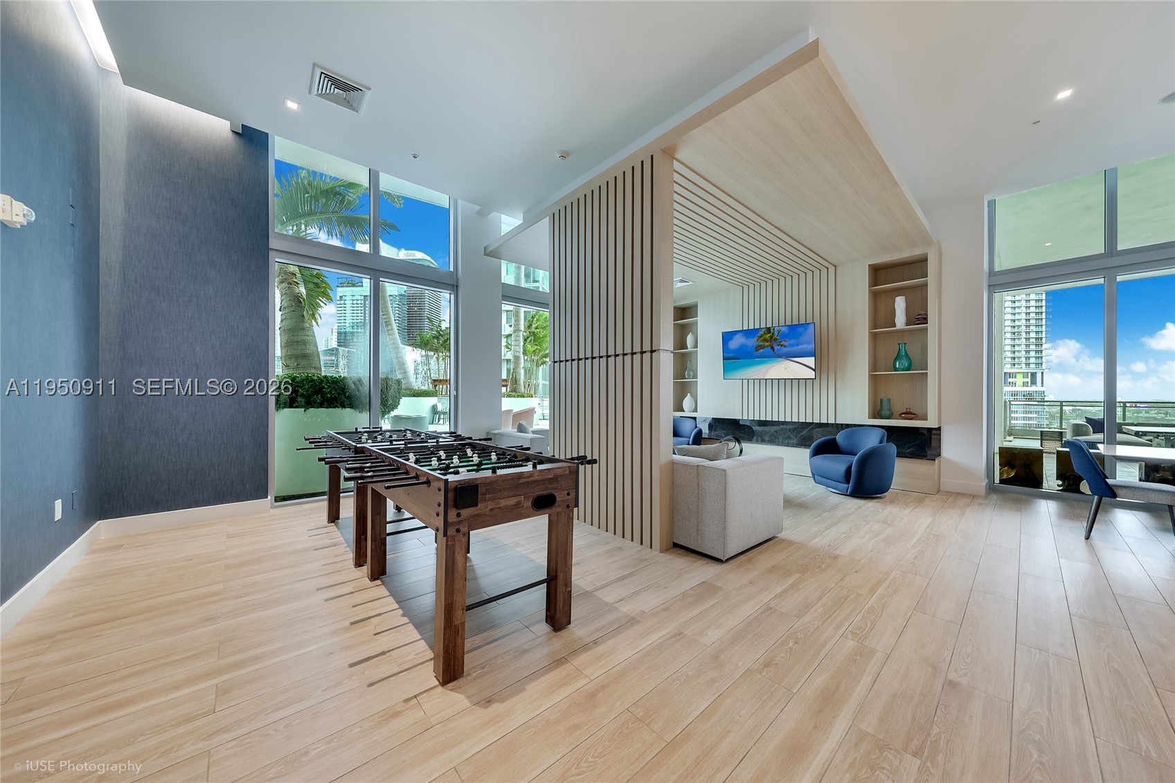 90 SW 3rd St #3109, Miami FL 33130
