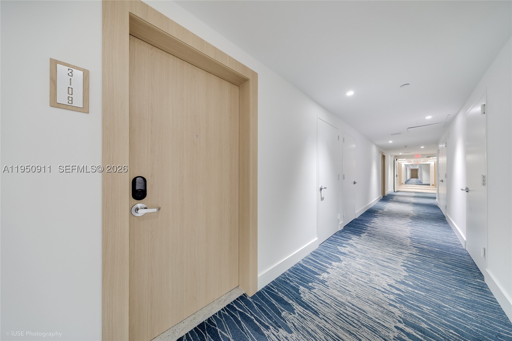 90 SW 3rd St #3109, Miami FL 33130