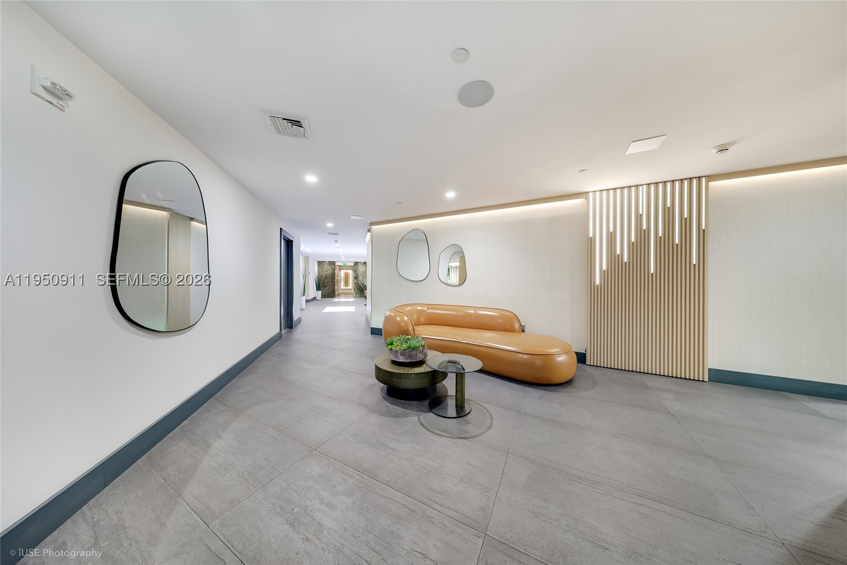 90 SW 3rd St #3109, Miami FL 33130