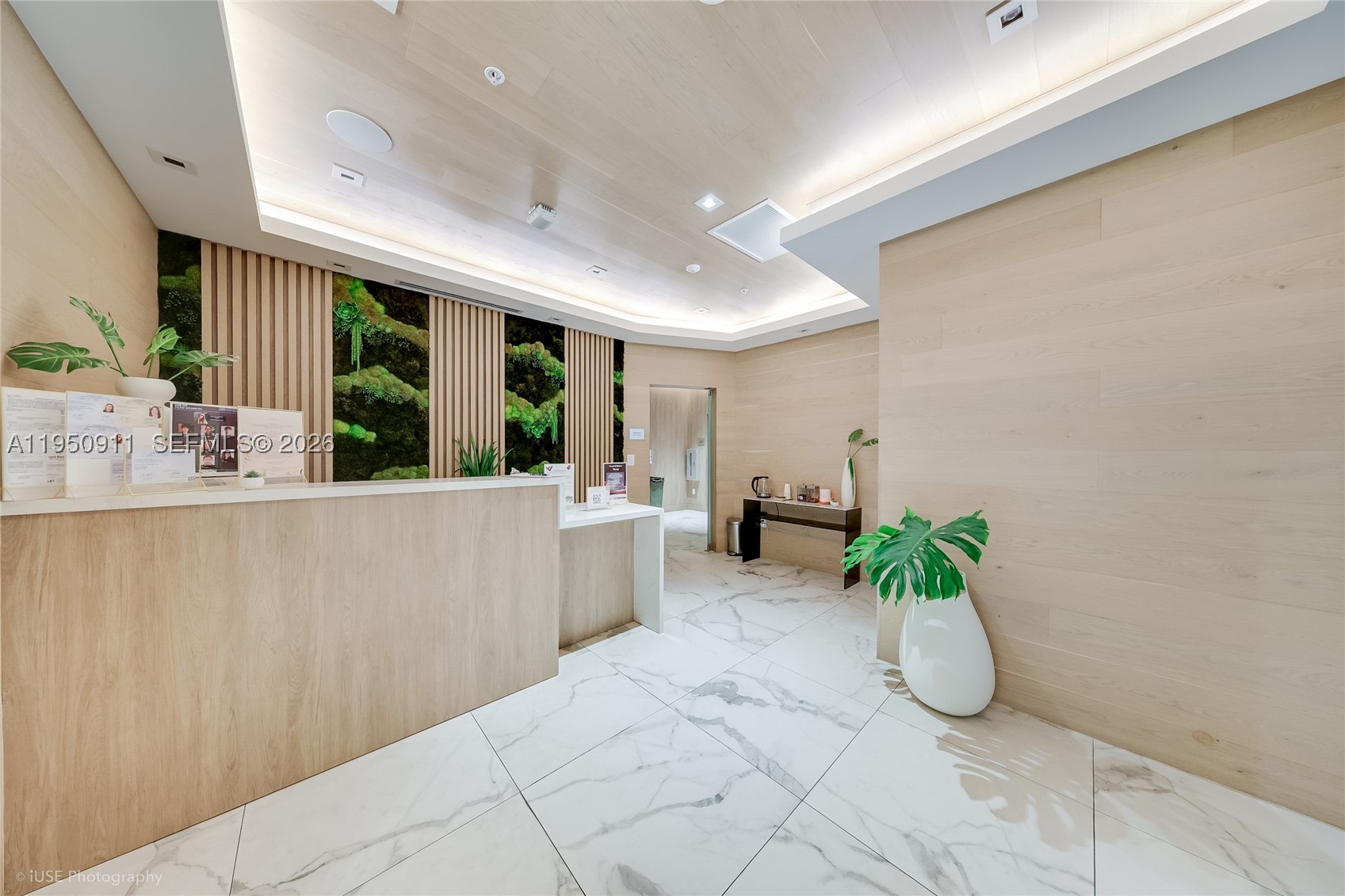 90 SW 3rd St #3109, Miami FL 33130