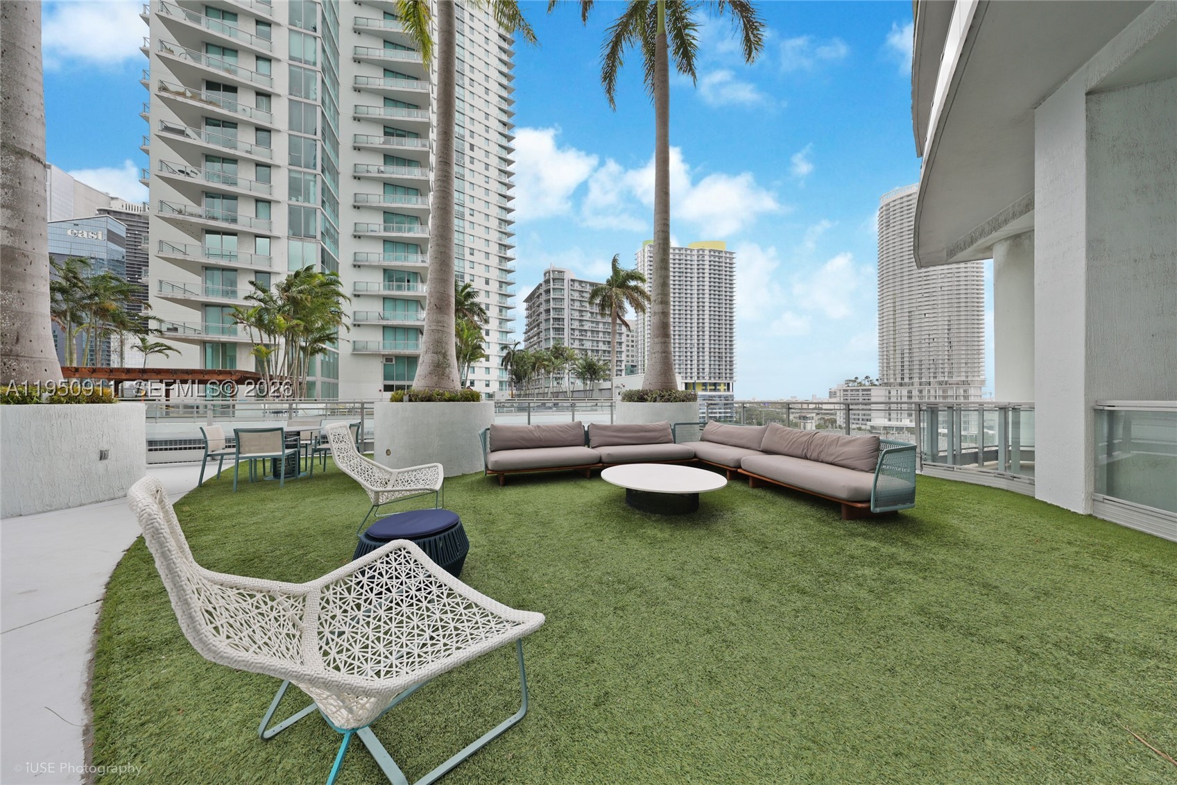 90 SW 3rd St #3109, Miami FL 33130