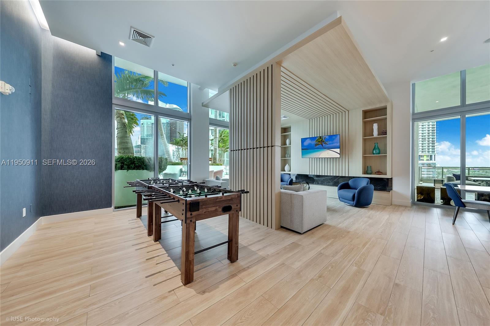 90 SW 3rd St #3109, Miami FL 33130