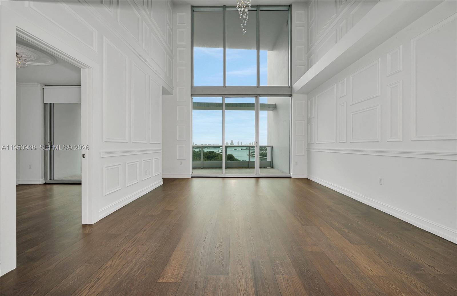 900 BISCAYNE BLVD #909, Miami FL 33132