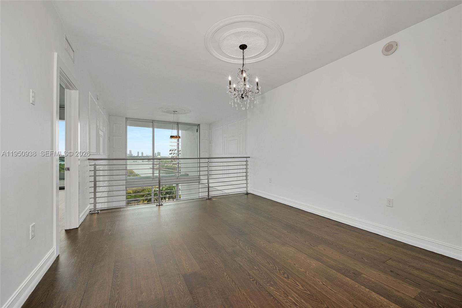 900 BISCAYNE BLVD #909, Miami FL 33132