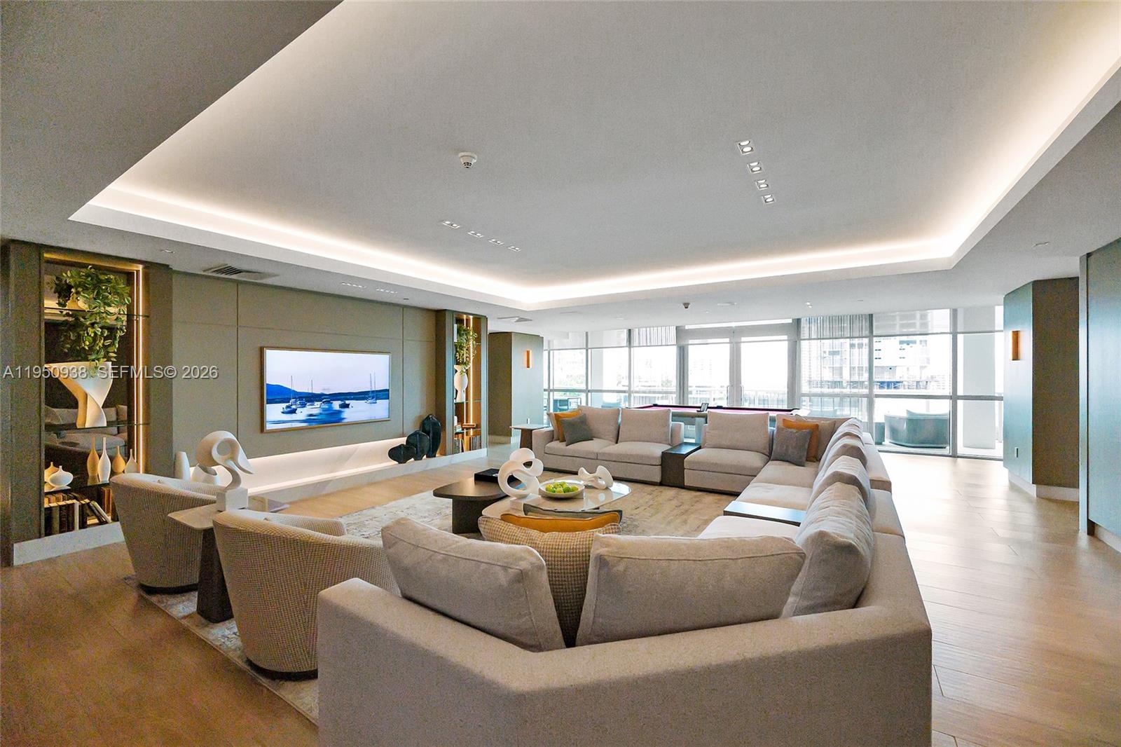 900 BISCAYNE BLVD #909, Miami FL 33132