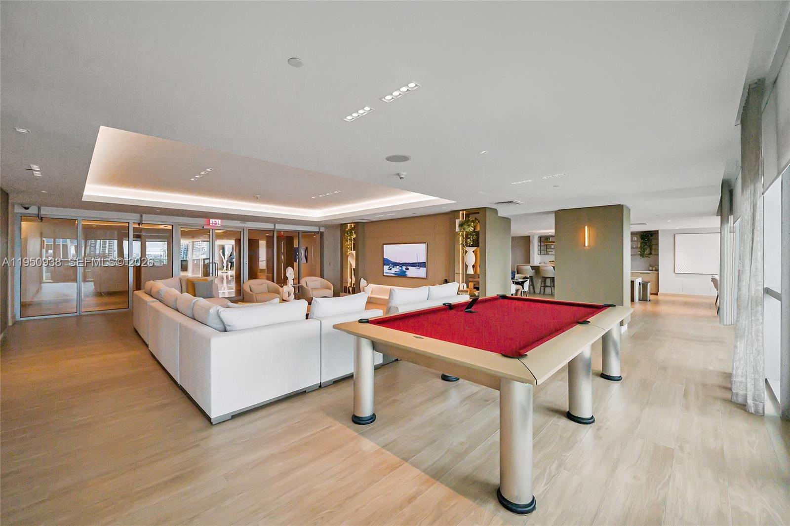900 BISCAYNE BLVD #909, Miami FL 33132
