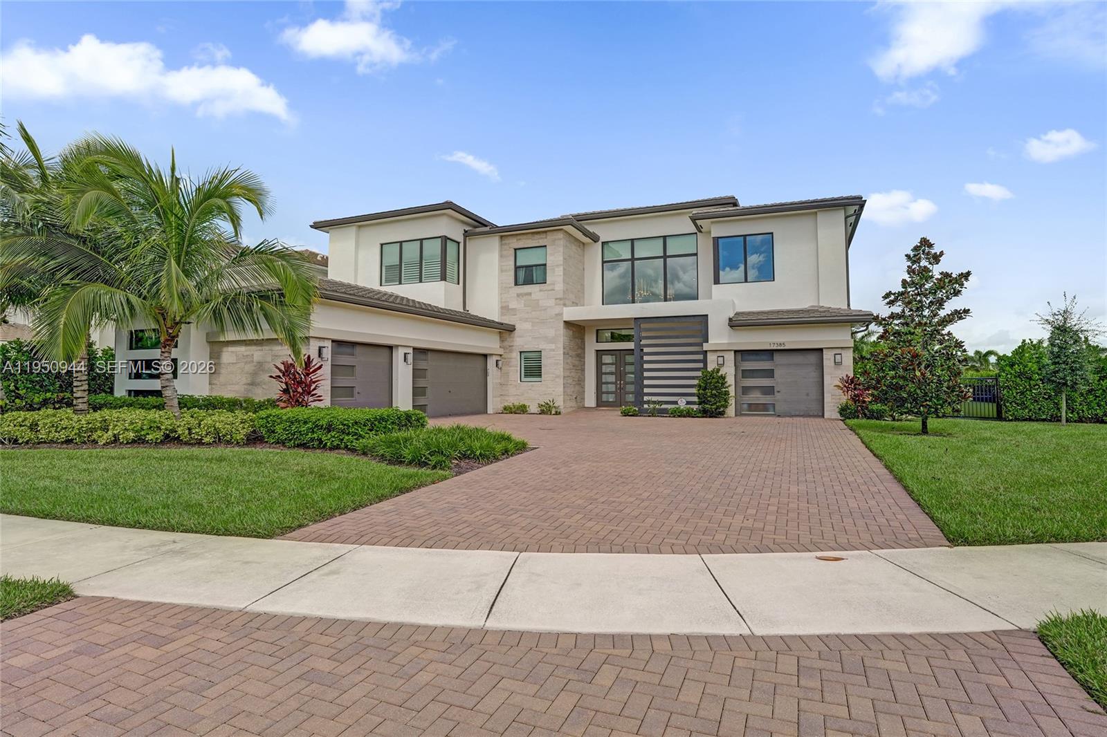 17385 Ponte Chiasso Dr, Boca Raton FL 33496