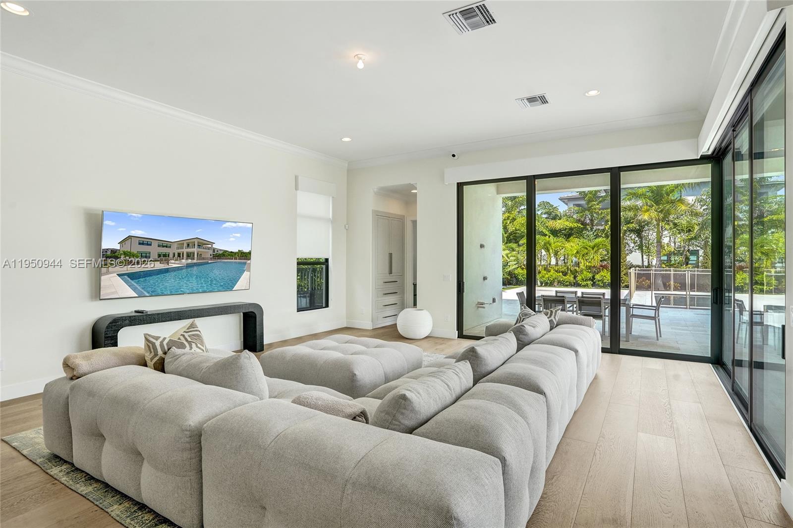 17385 Ponte Chiasso Dr, Boca Raton FL 33496