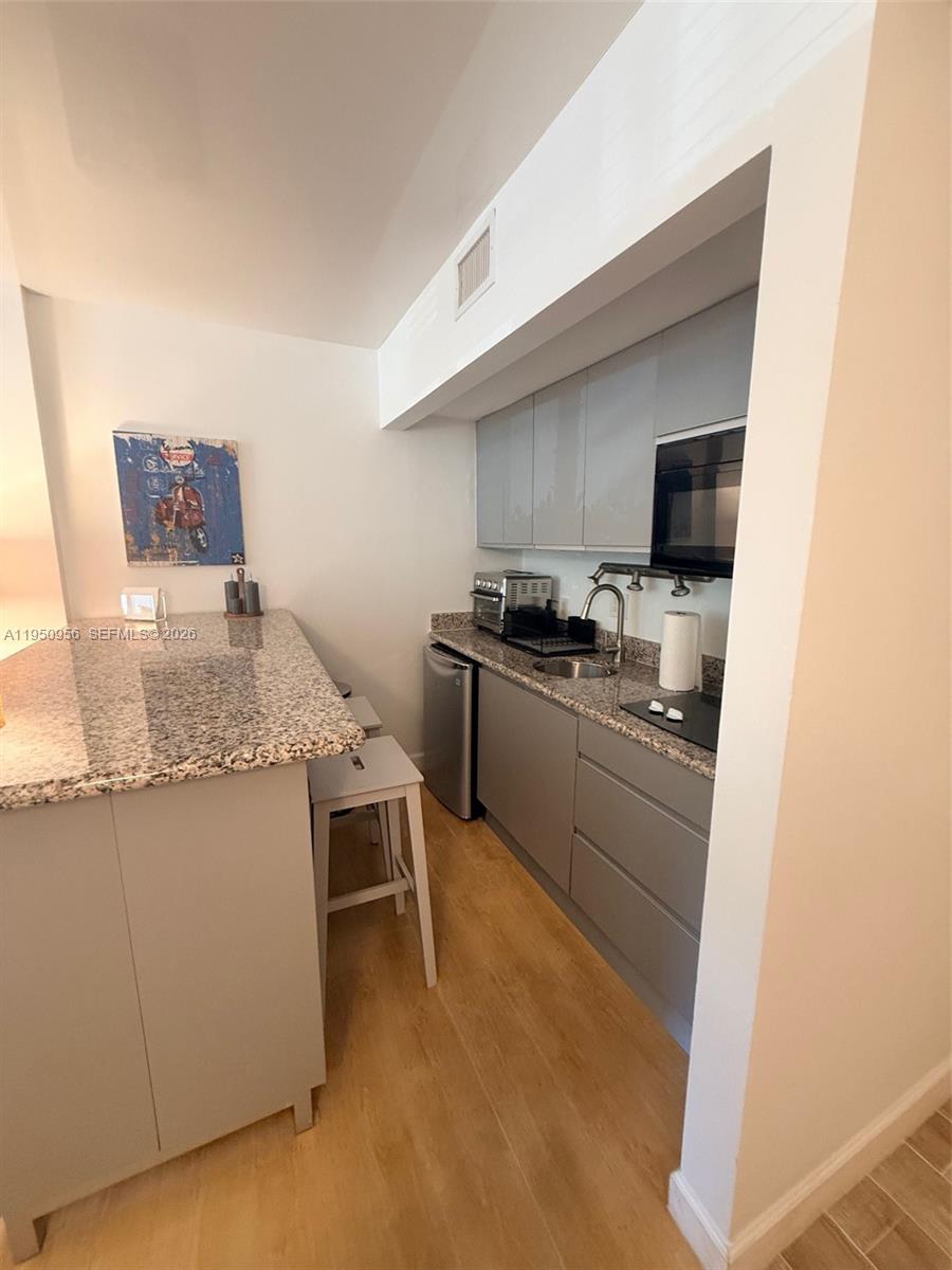 155 Ocean Lane Dr #113C, Key Biscayne FL 33149