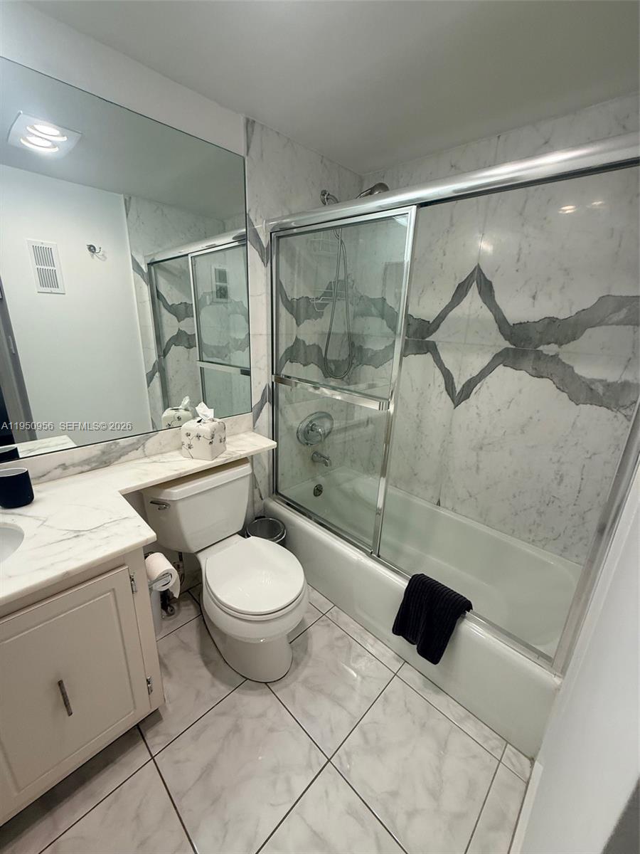 155 Ocean Lane Dr #113C, Key Biscayne FL 33149
