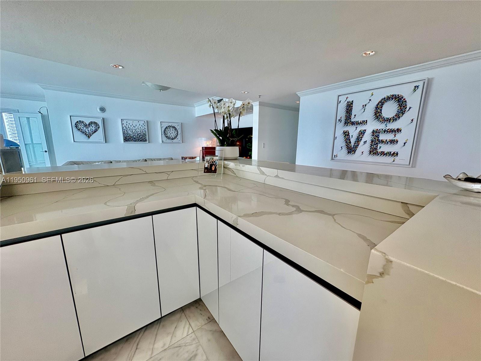 1800 N Bayshore Dr #1801, Miami FL 33132