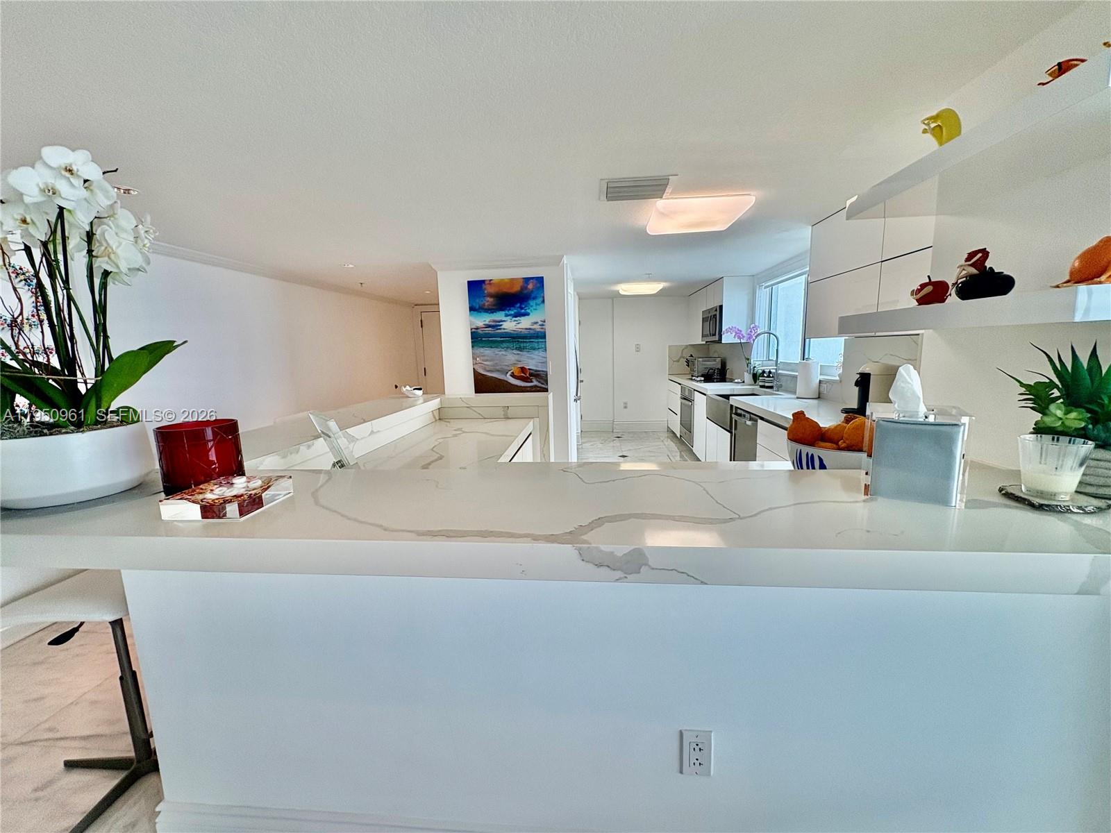 1800 N Bayshore Dr #1801, Miami FL 33132