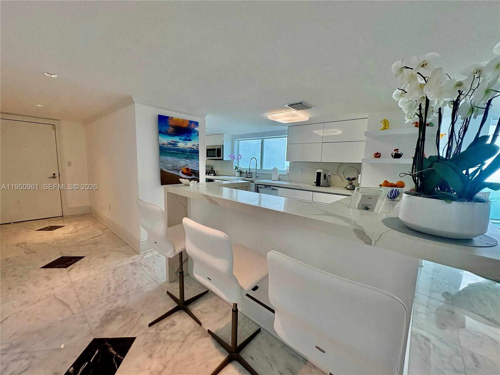 1800 N Bayshore Dr #1801, Miami FL 33132