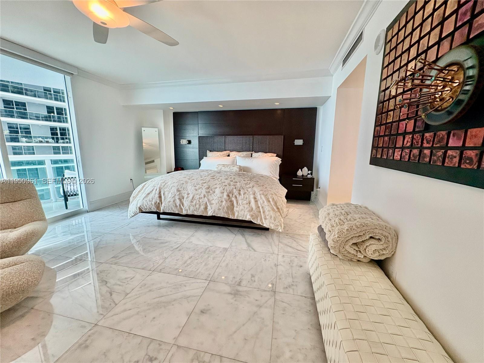 1800 N Bayshore Dr #1801, Miami FL 33132