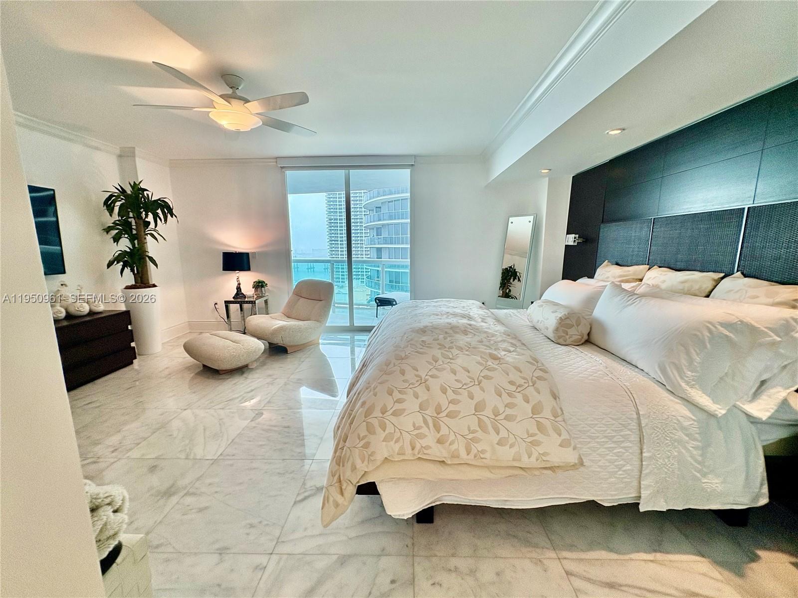 1800 N Bayshore Dr #1801, Miami FL 33132