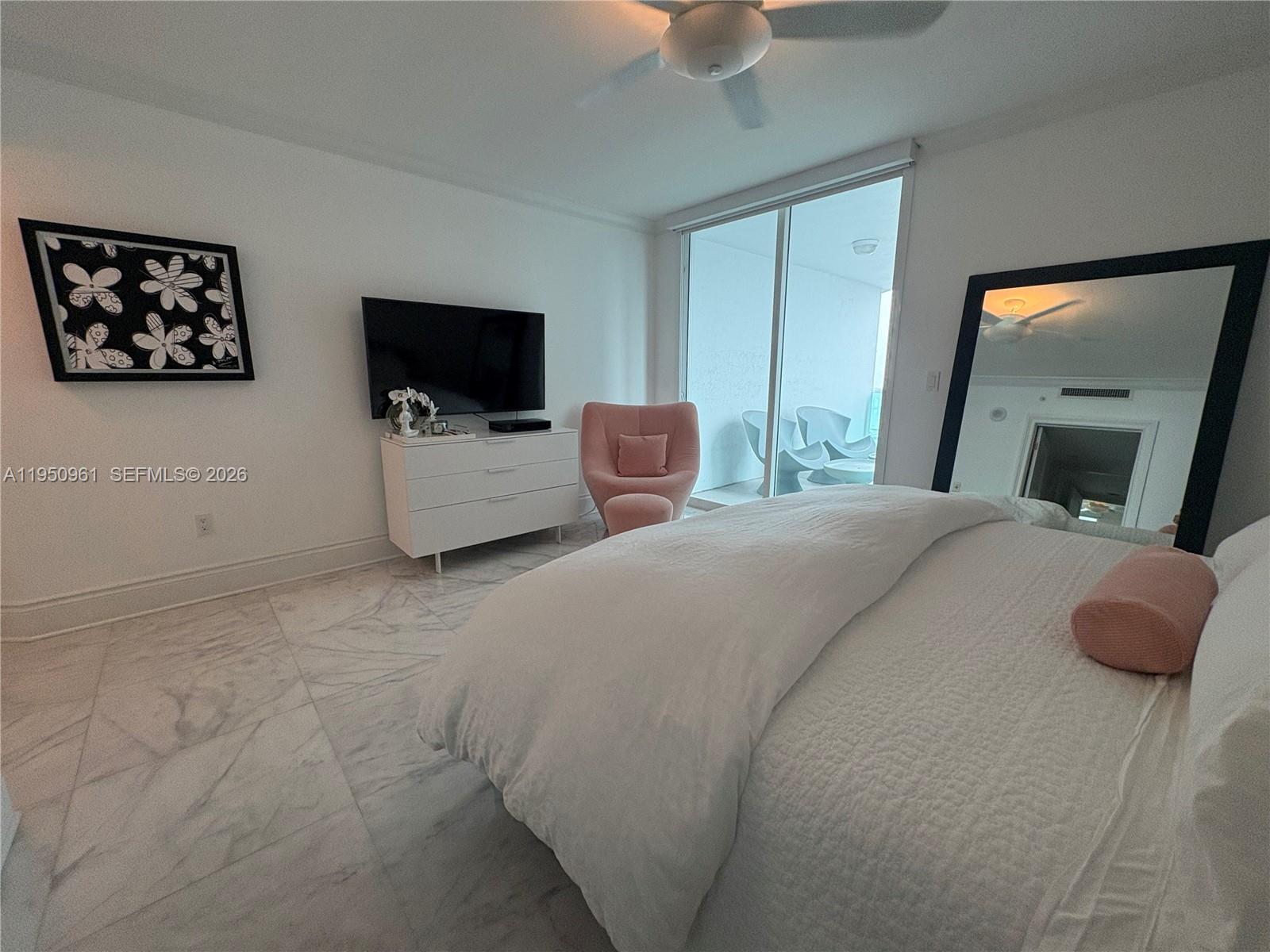 1800 N Bayshore Dr #1801, Miami FL 33132