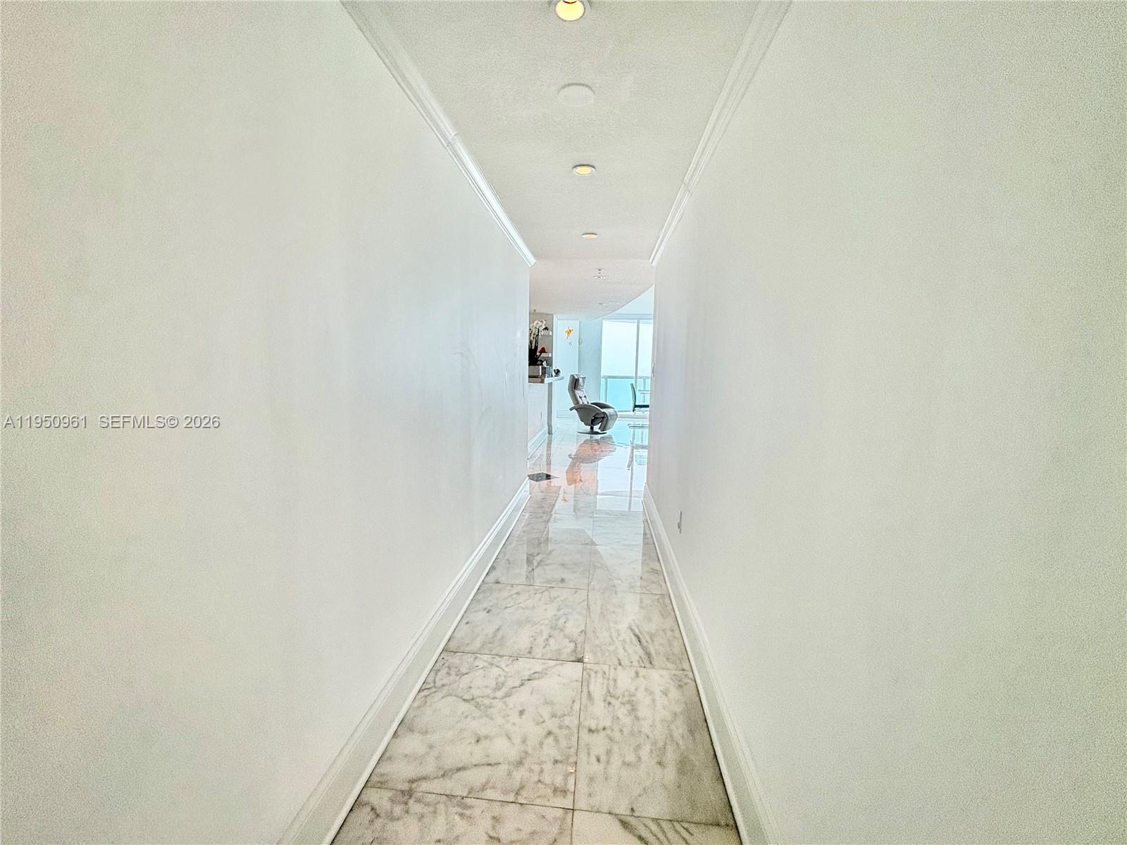 1800 N Bayshore Dr #1801, Miami FL 33132