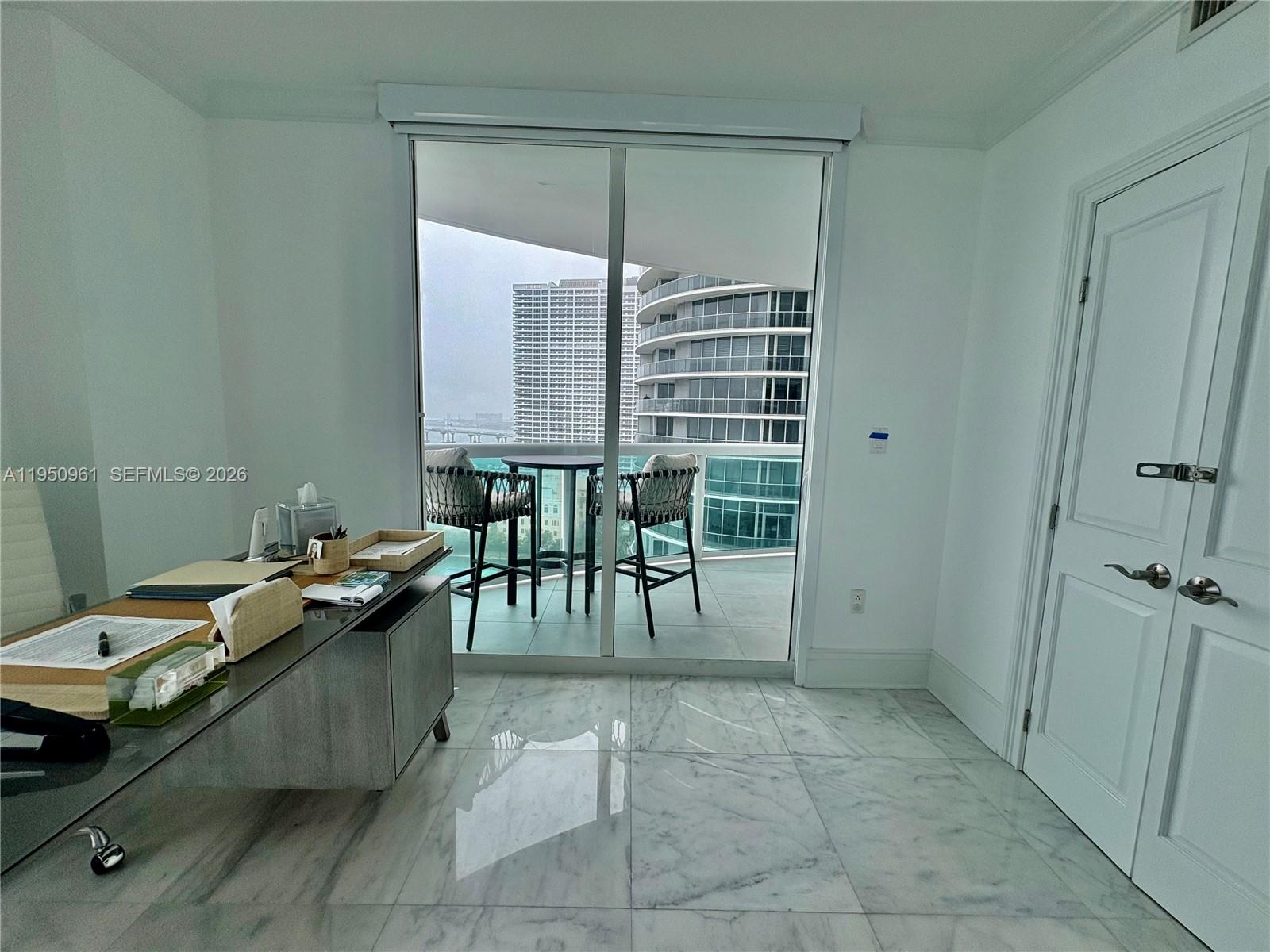 1800 N Bayshore Dr #1801, Miami FL 33132
