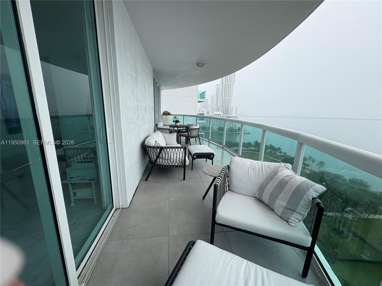 1800 N Bayshore Dr #1801, Miami FL 33132