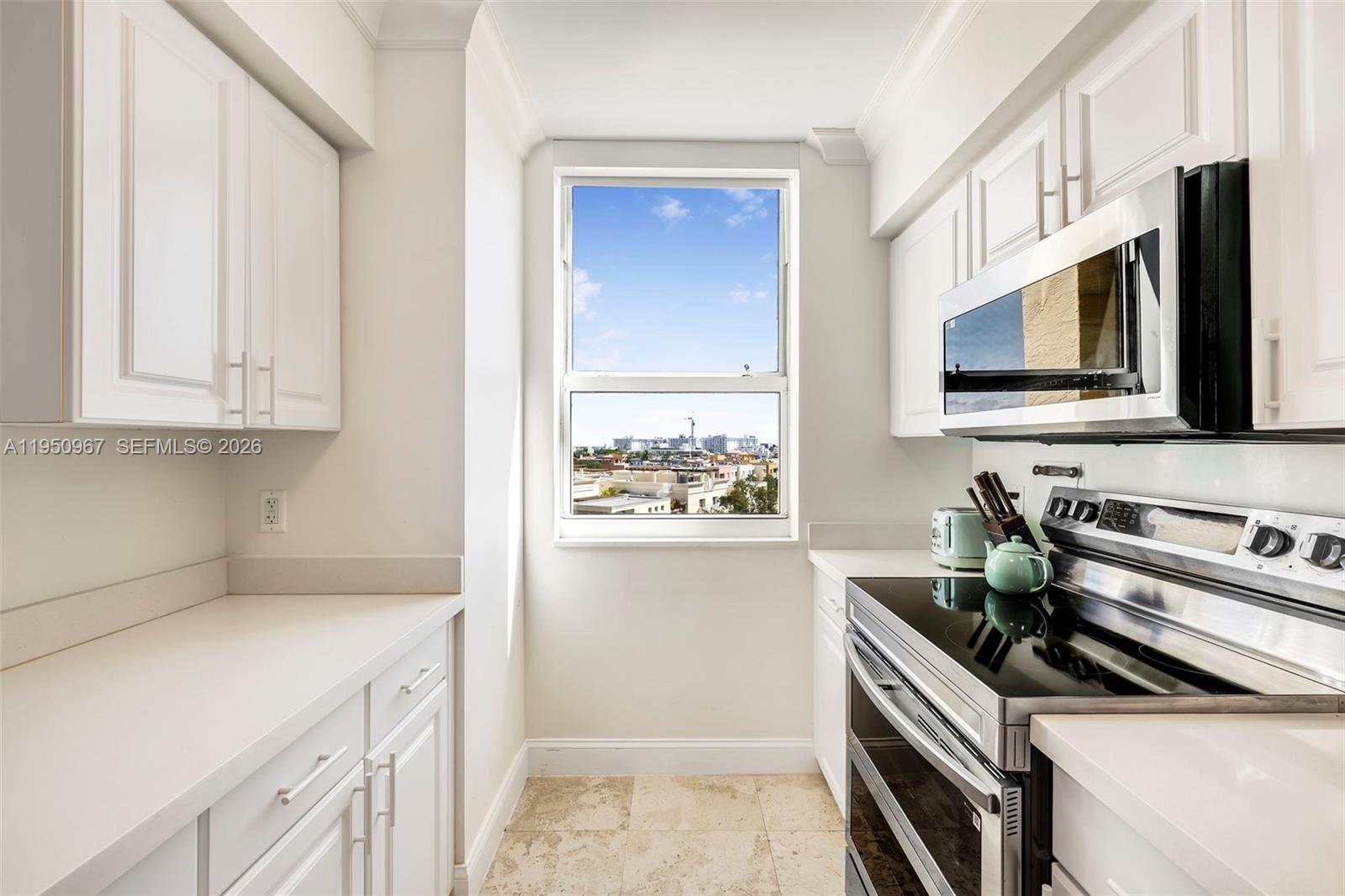 90 Alton Rd #811, Miami Beach FL 33139