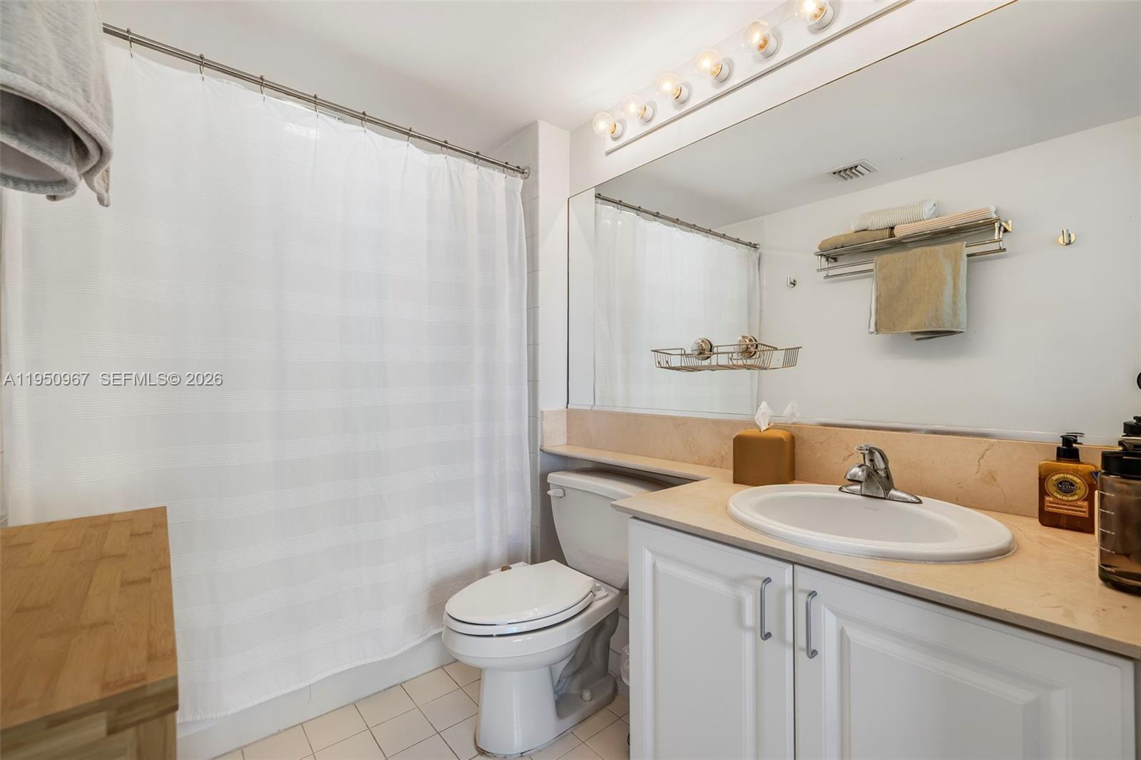 90 Alton Rd #811, Miami Beach FL 33139