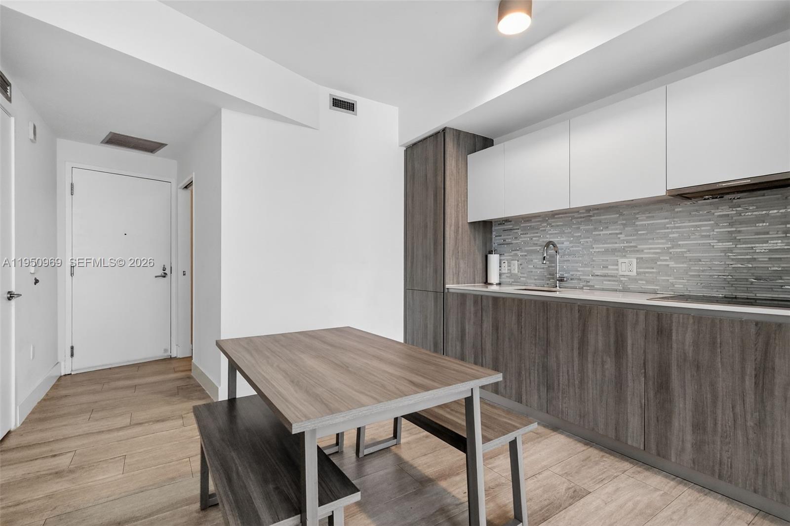 2900 NE 7th Ave #1108, Miami FL 33137