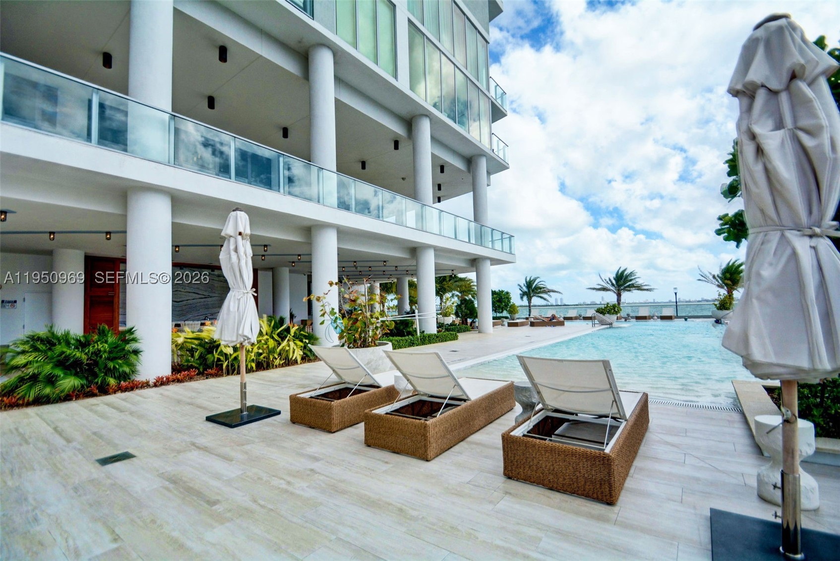 2900 NE 7th Ave #1108, Miami FL 33137