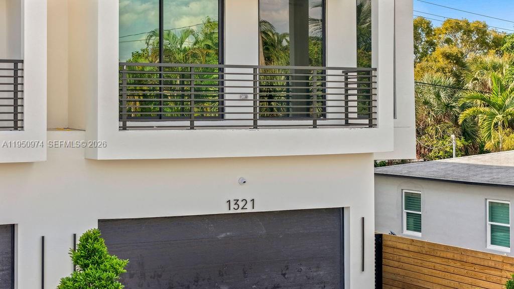 1321 NE 13th Ave, Fort Lauderdale FL 33304