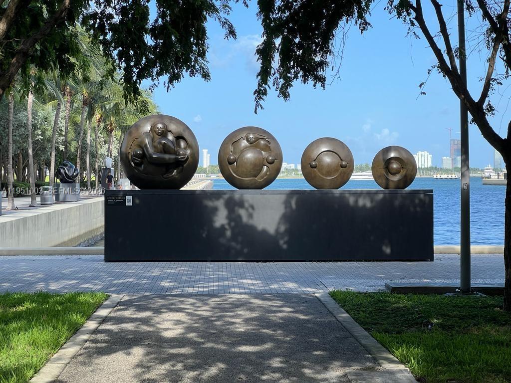 900 Biscayne Blvd #3908, Miami FL 33132