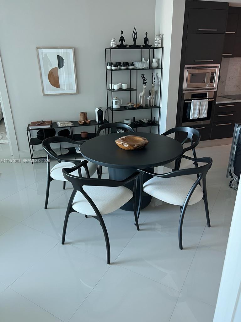 900 Biscayne Blvd #3908, Miami FL 33132